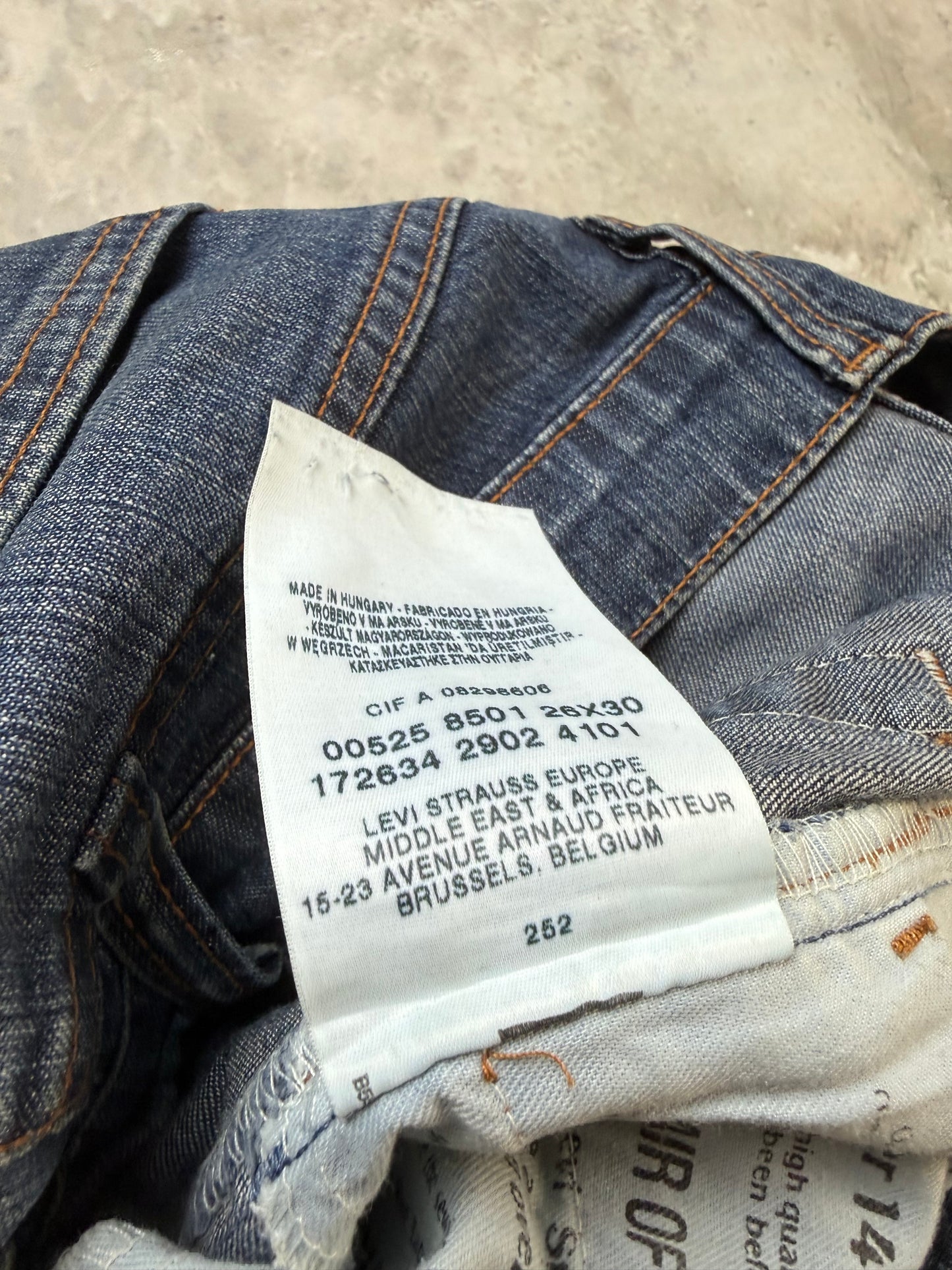Levi's 525 Bootcut Herren Jeans (XS)