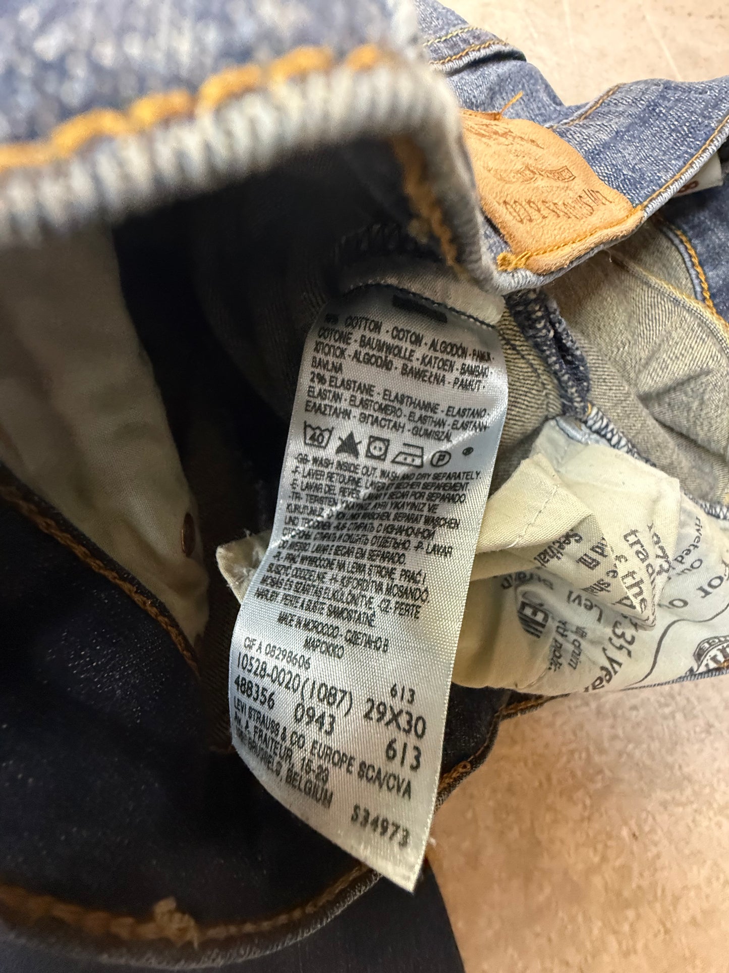 Levi's 528 Straight Fit Herren Jeans (S)