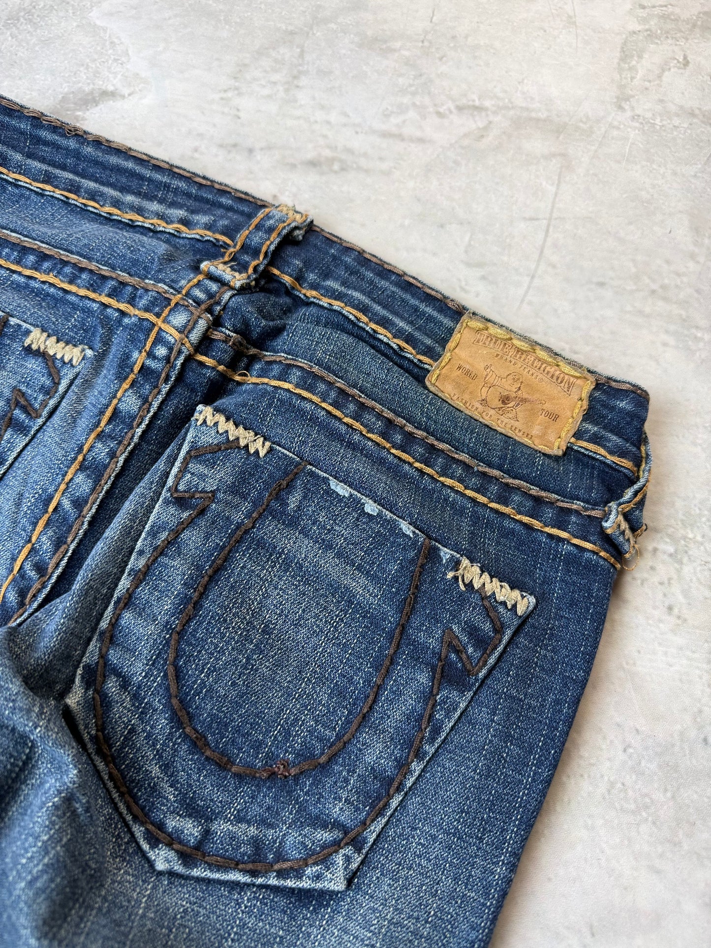 True Religion Low Waist Bootcut Damen Jeans (S)