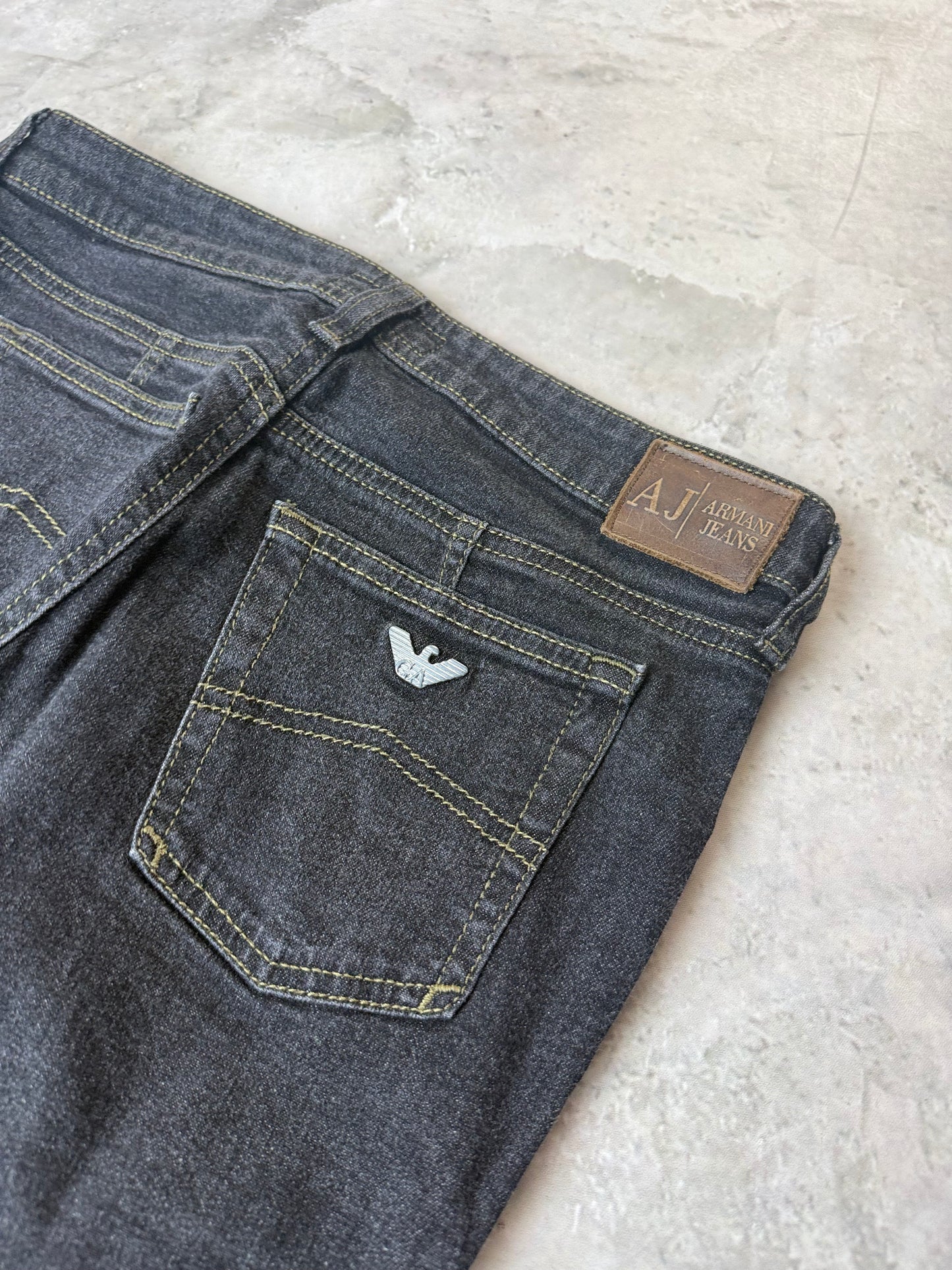 Armani Bootcut Damen Jeans (S)