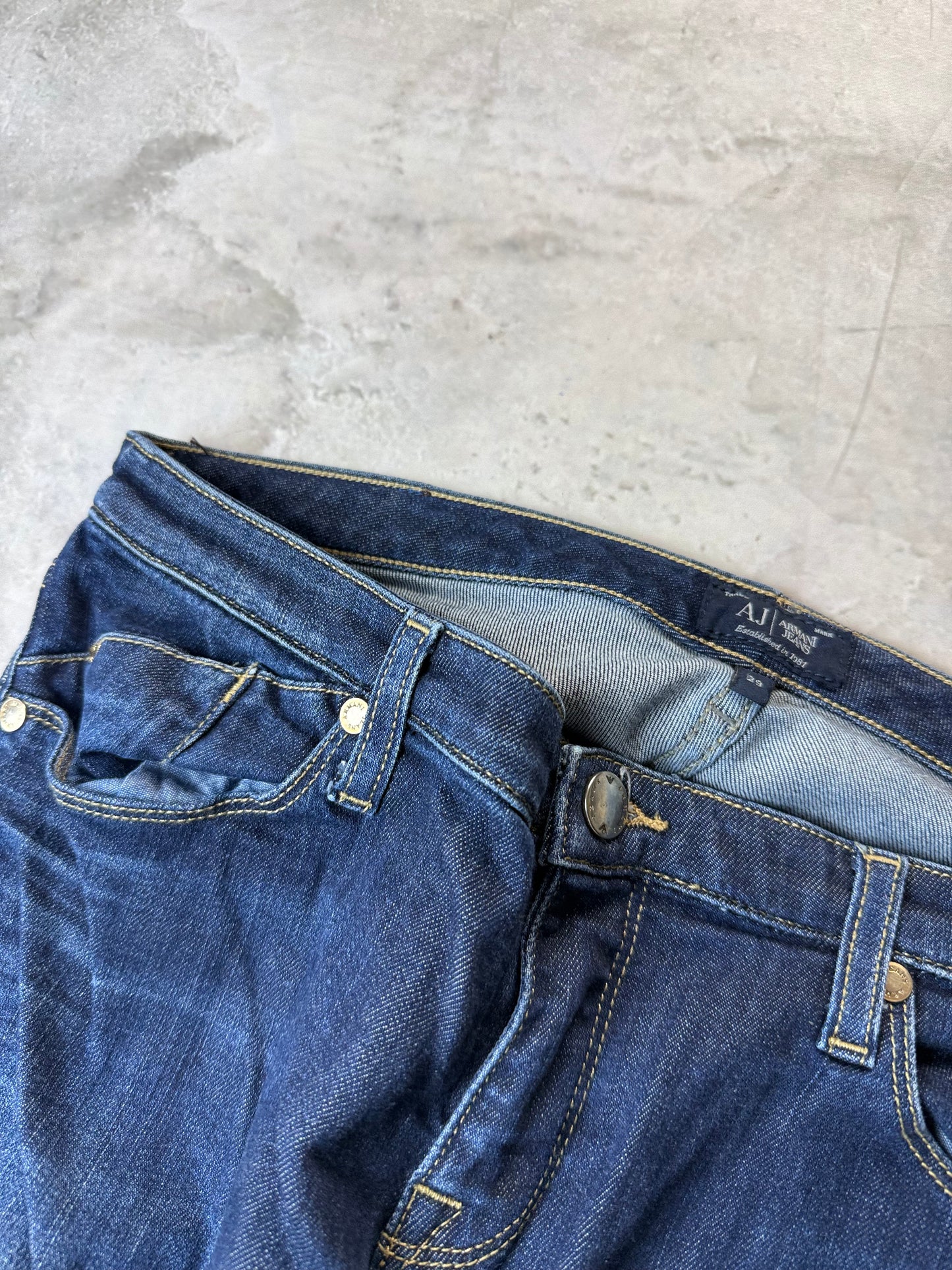 Armani Slim Fit Herren Jeans (S)