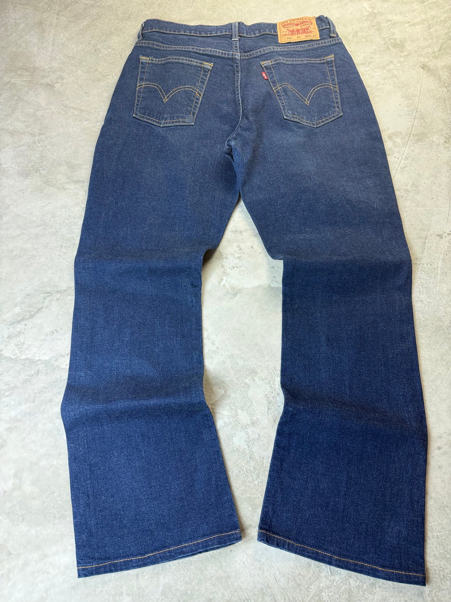 Levi's 586 87 Bootcut Herren Damen Jeans (M)