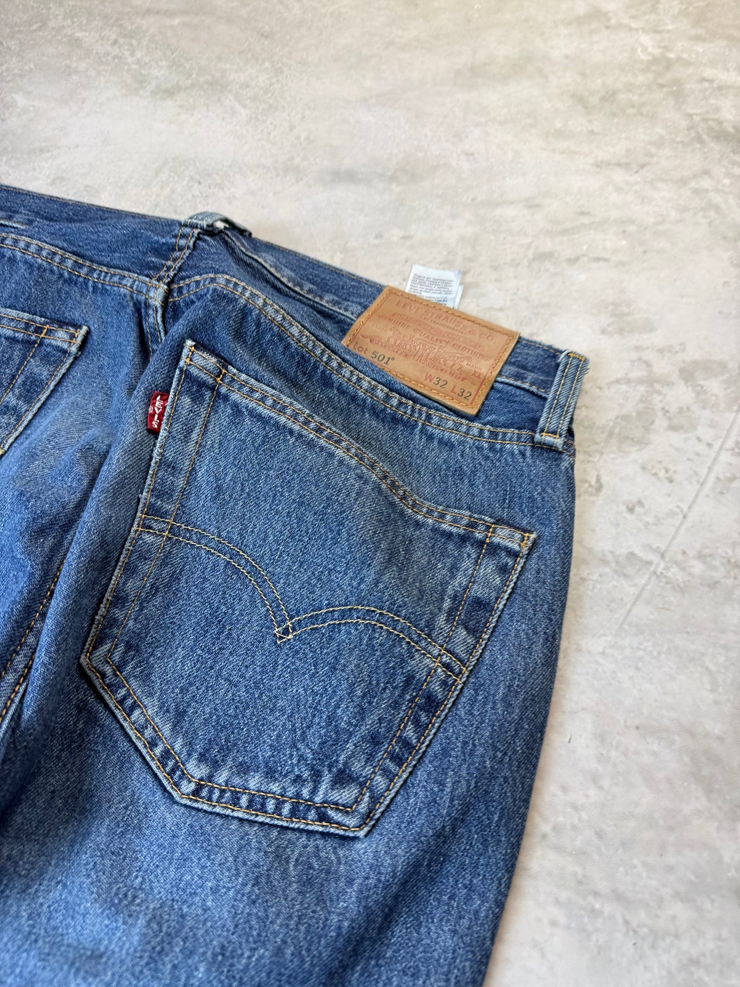 Levi's 501 Straight Fit Herren Jeans (M)