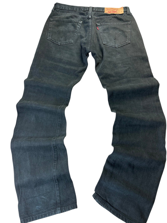 Levi's 501 Straight Leg Buttonfly Jeans Herren Jeans (M)