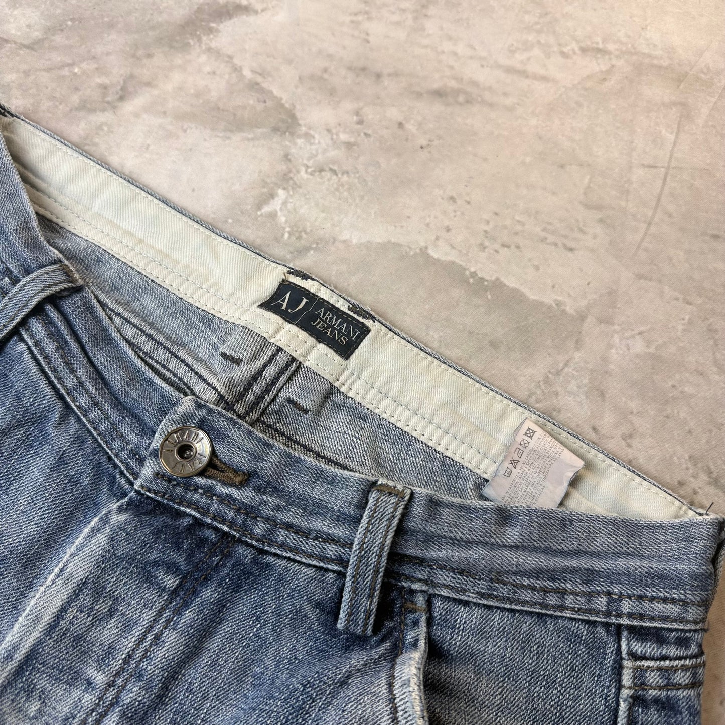Armani Straight Fit Herren Jeans (M)