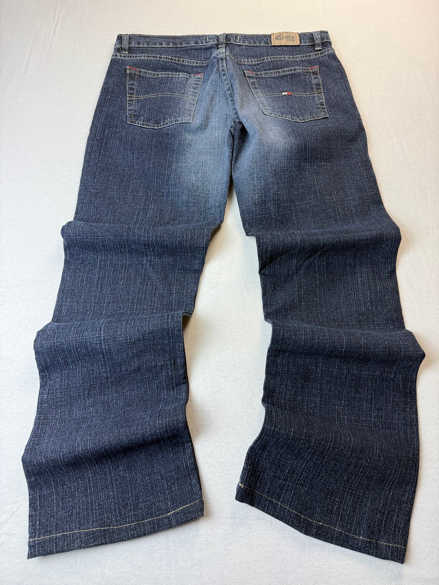 Tommy Hilfiger Straight Fit Herren Jeans (L)