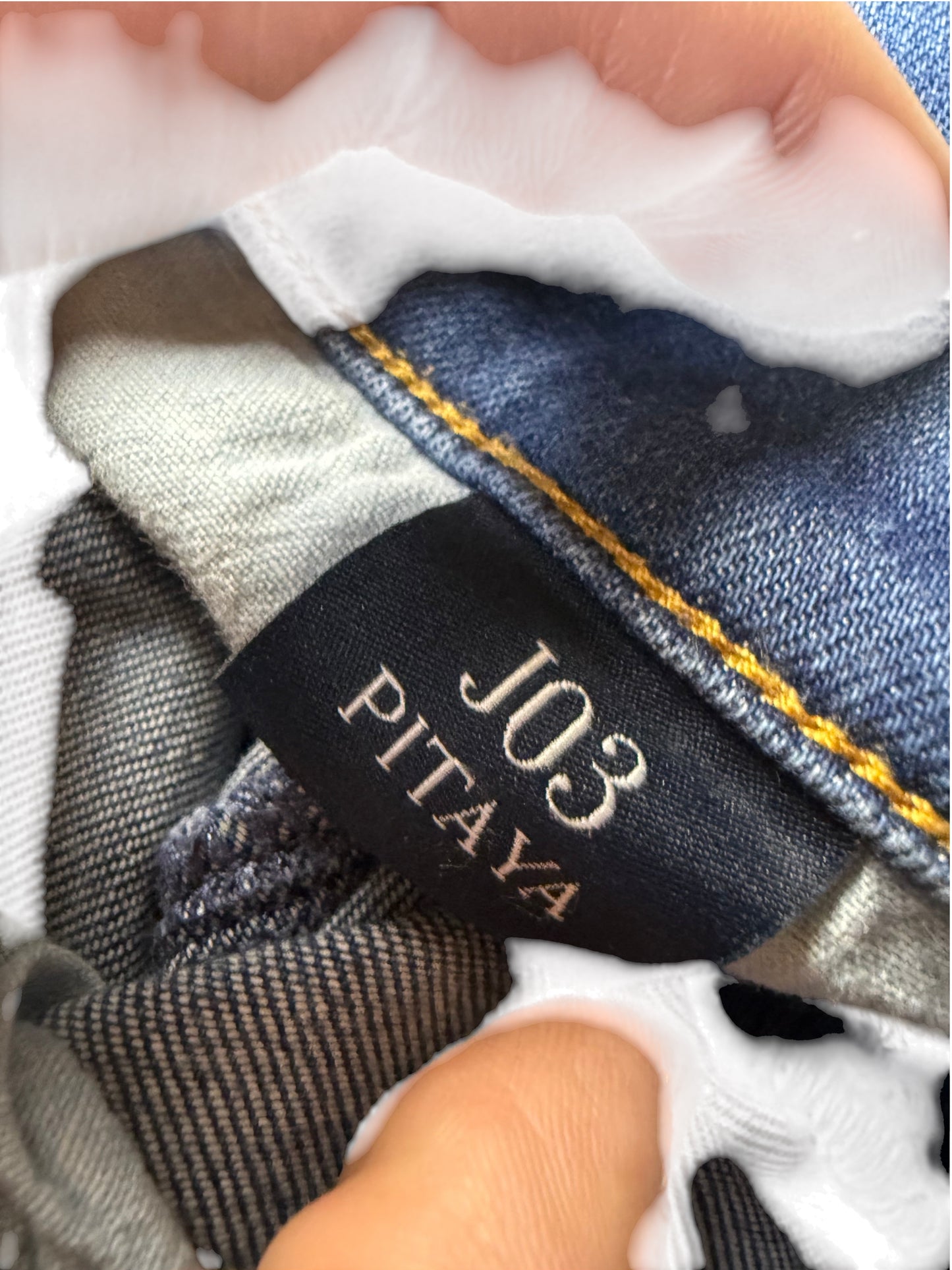 Armani J03 PITAYA Straight Fit Jeans Herren Jeans (XS)