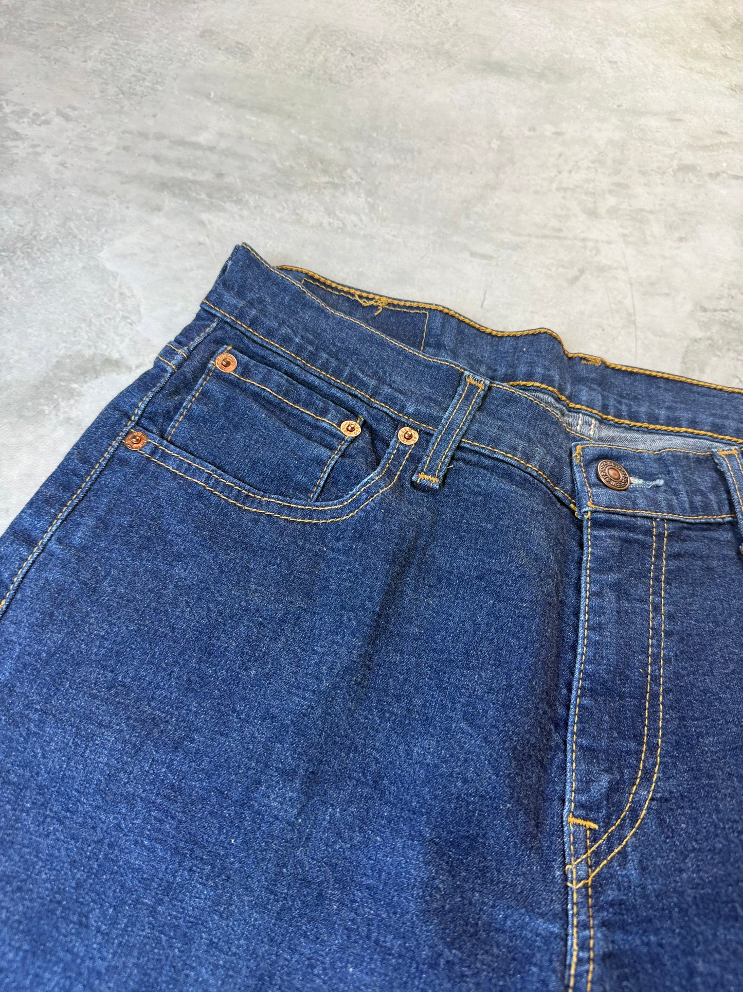 Levi's 586 87 Bootcut Herren Damen Jeans (M)