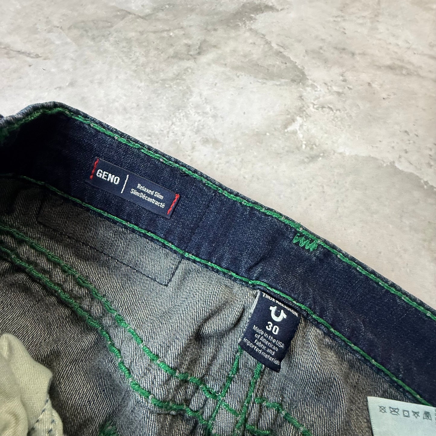 True Religion Geno Relaxed Slim Herren Jeans (M)