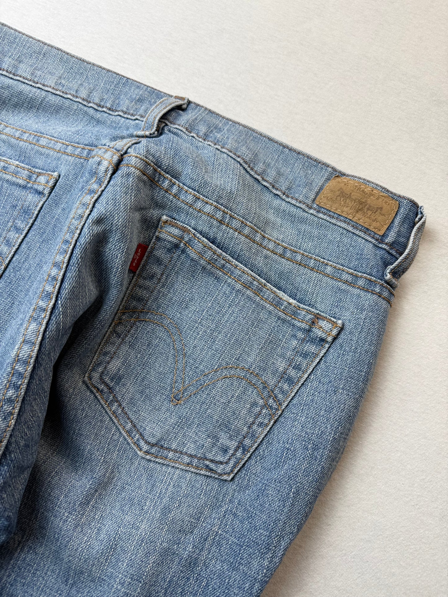 Levi's 515 Bootcut Damen (M)