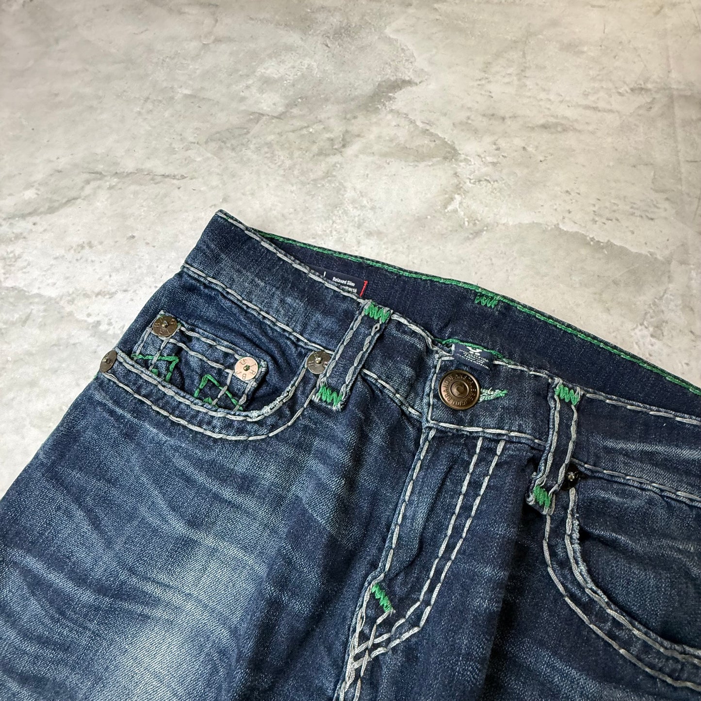 True Religion Geno Relaxed Slim Herren Jeans (M)