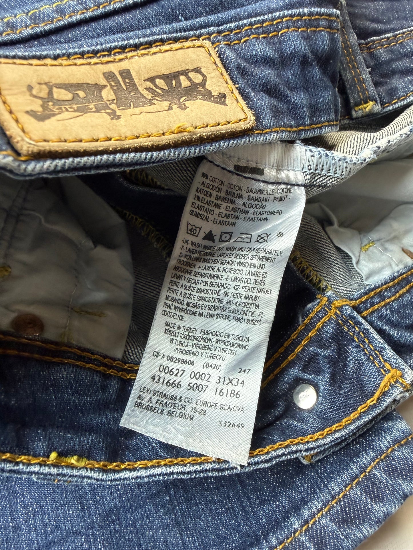 Levi's 627 Straight Damen (M)