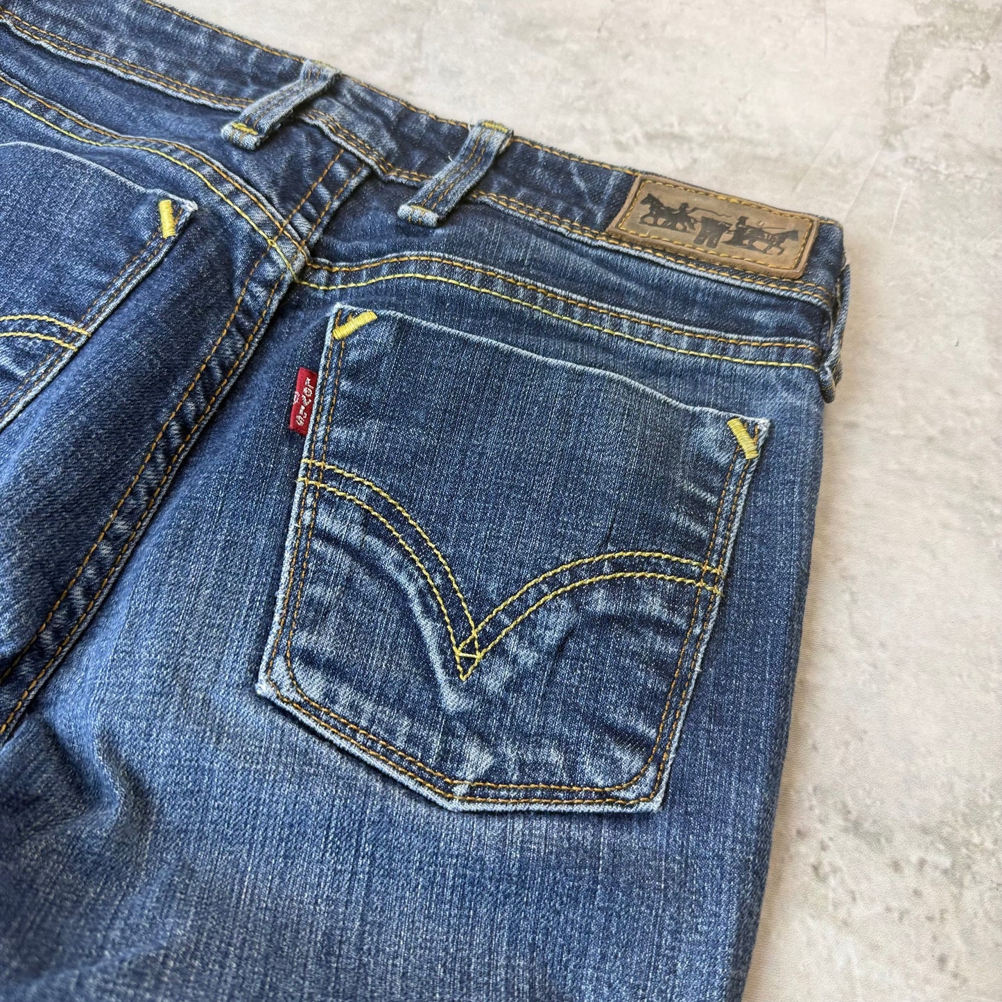 Levi's 627 Straight Fit Herren Jeans (XXS)