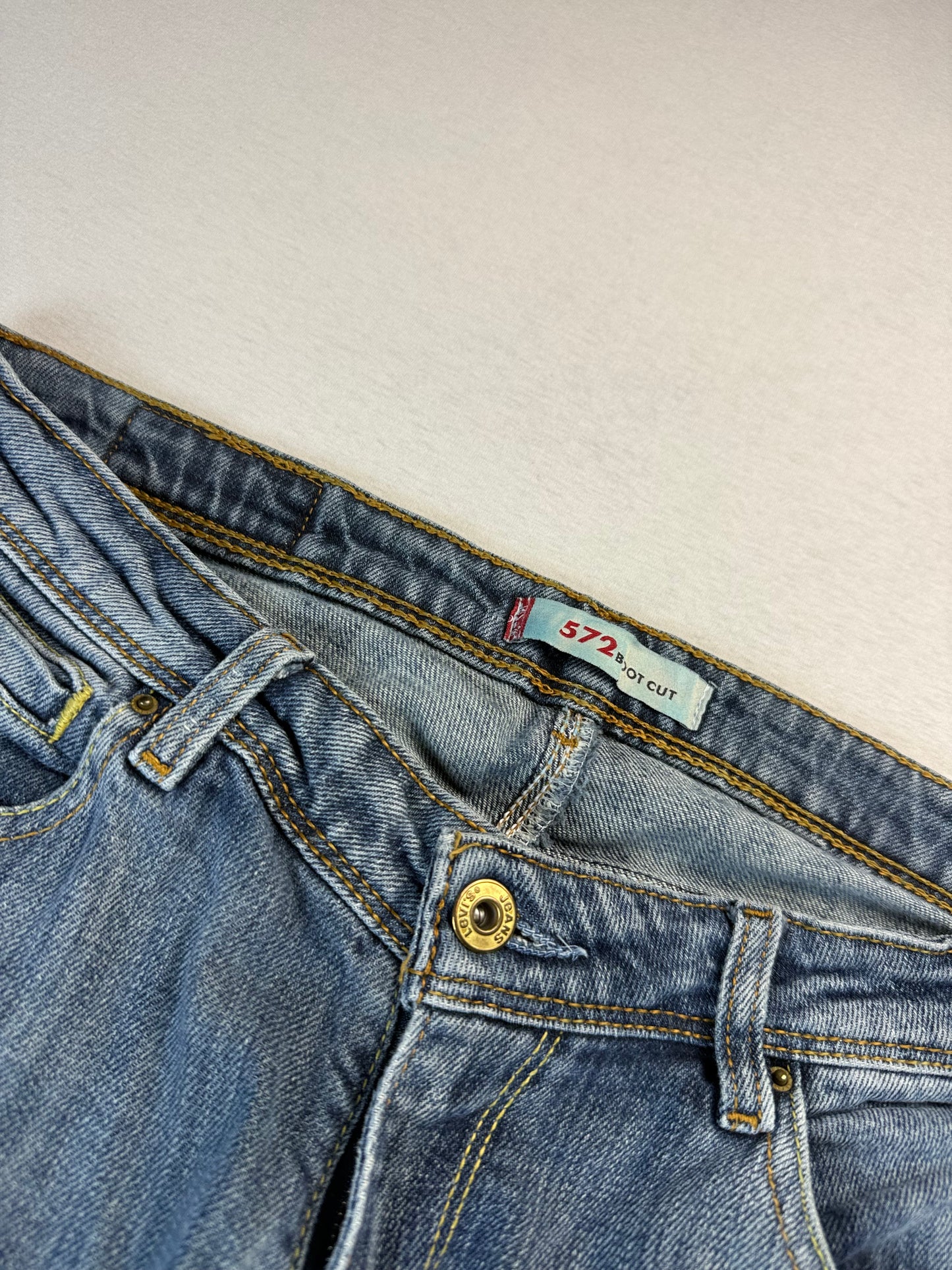 Levi's 572 Bootcut Damen (L)