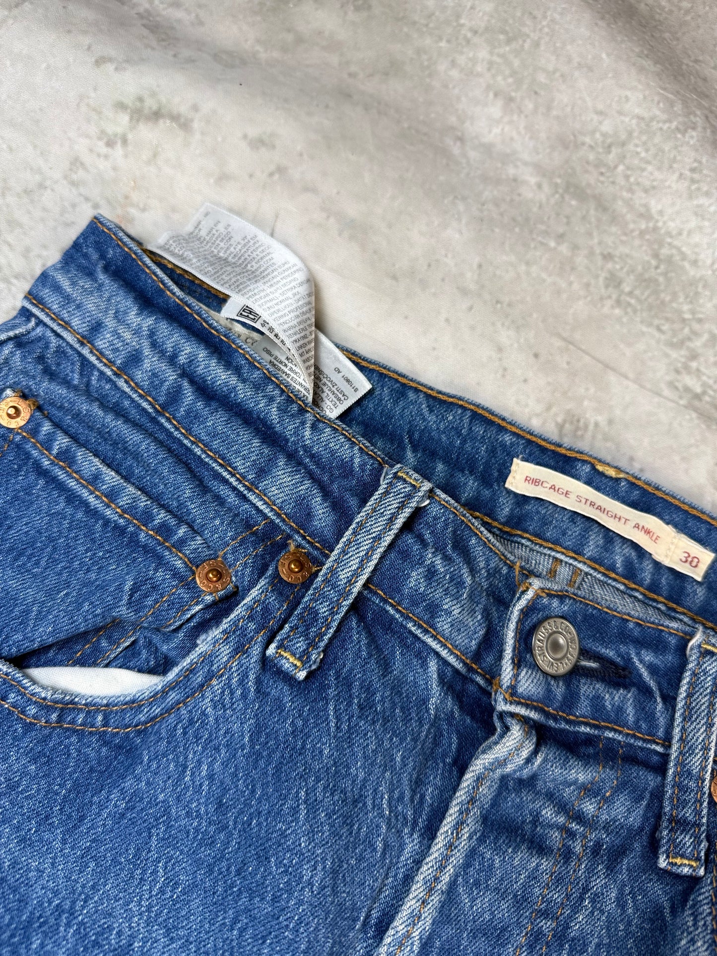 Levi's Ribcage Straight Ankle Jeans Herren Jeans (XS)
