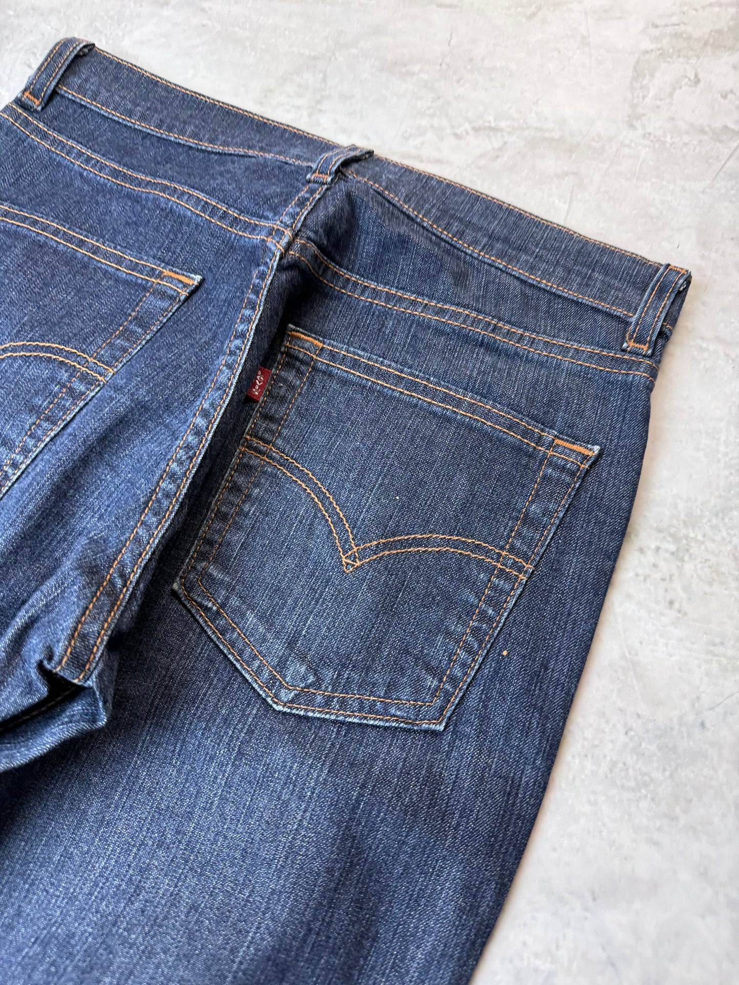Levi's 525 Bootcut Herren Jeans (XS)