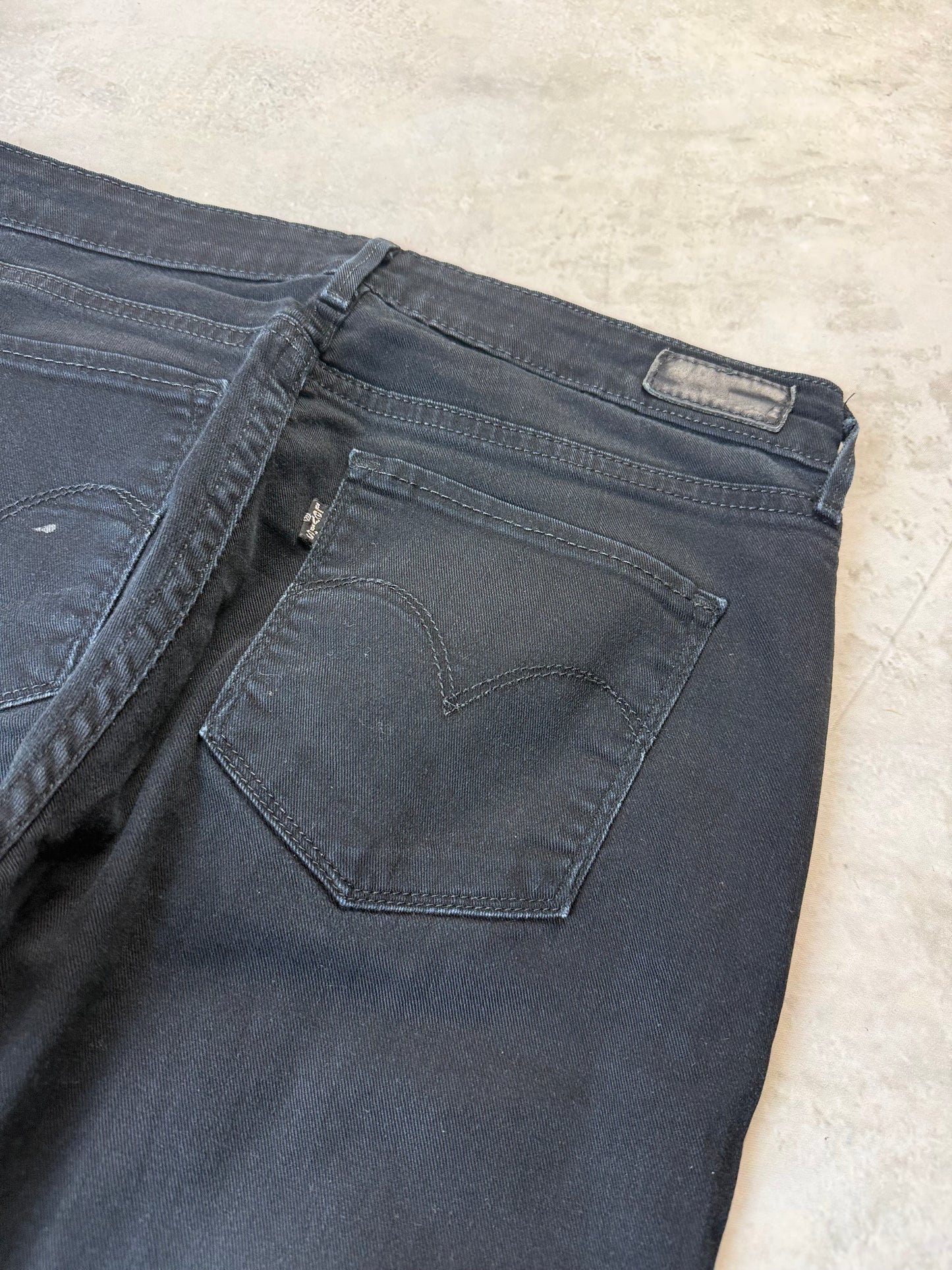 Levi's Demi Curve Classic Rise Straight Jeans Unisex M schwarz Damen Jeans (M)