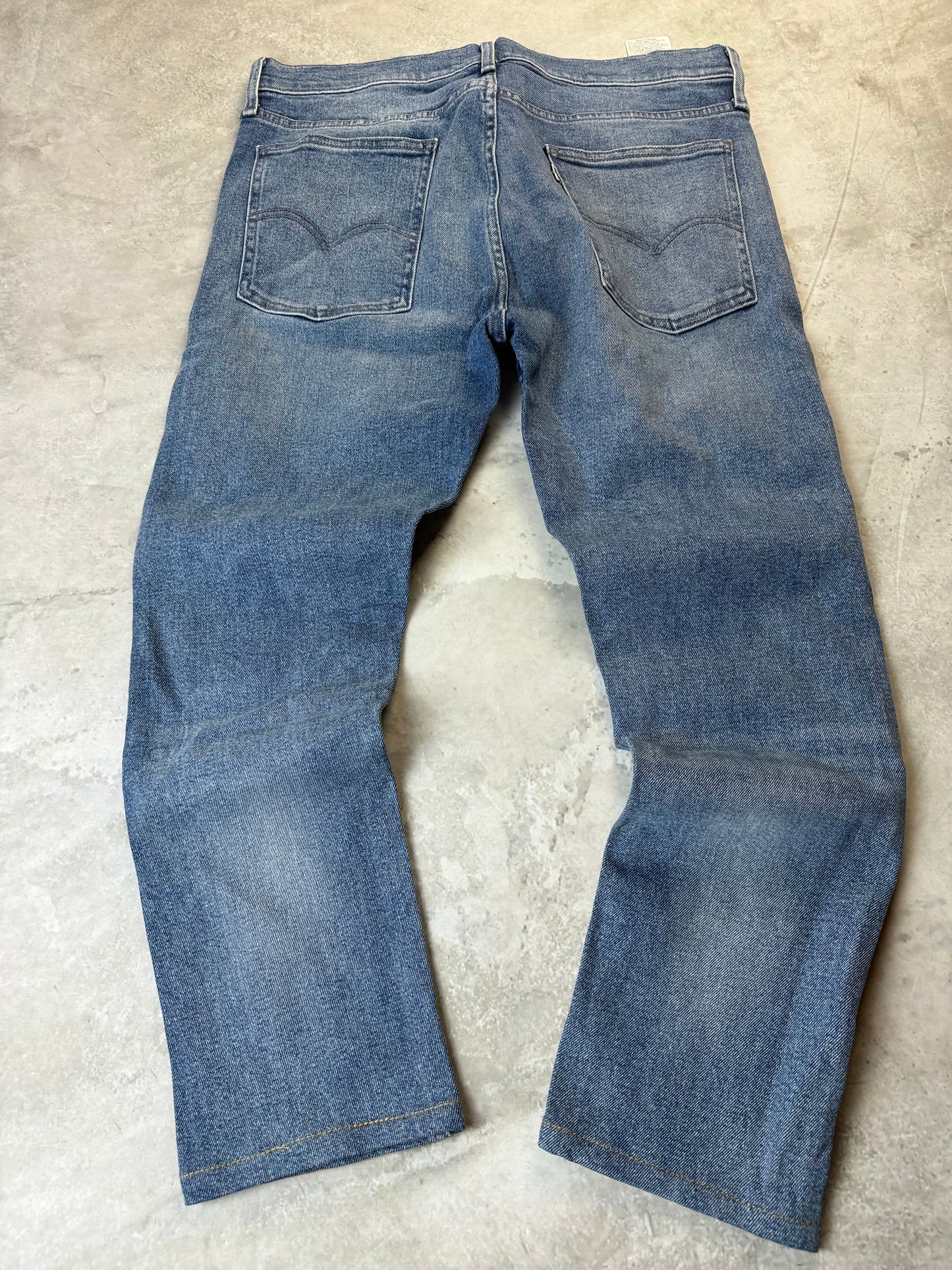 Levi's Line 8 Straight Fit Herren Jeans (L)