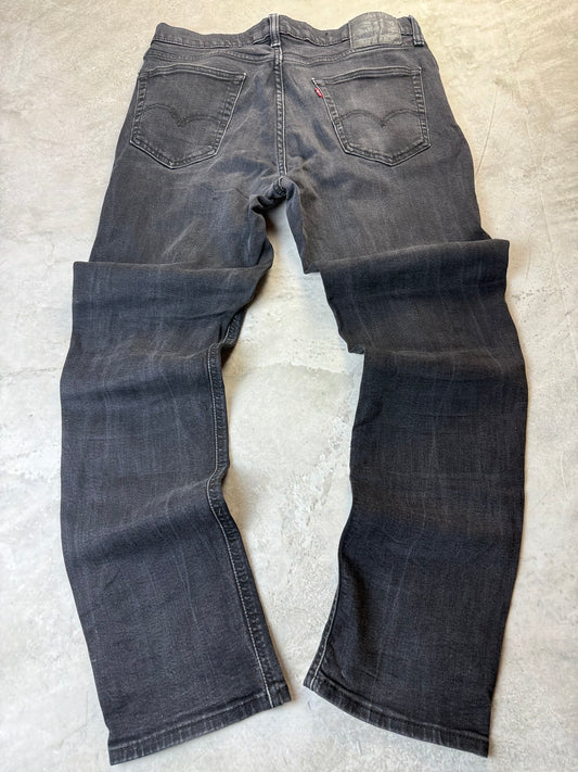 Levi's 541 Straight Fit Jeans XL 33/34 schwarz Herren Jeans (XL)