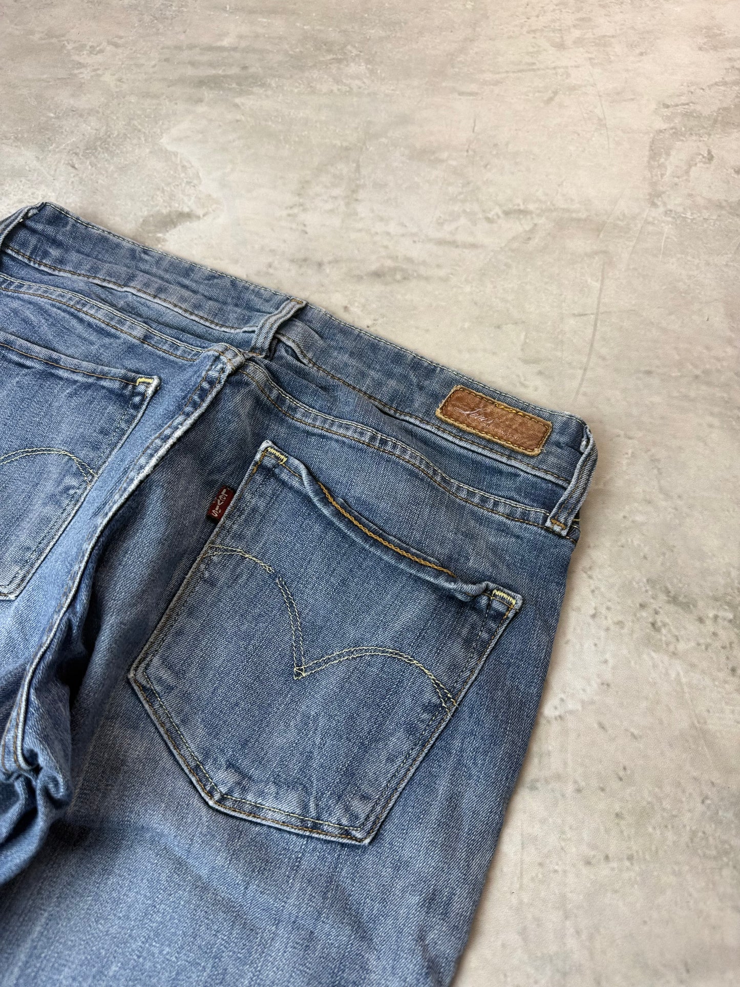 Levi's Slim Straight Damen Jeans (XS)
