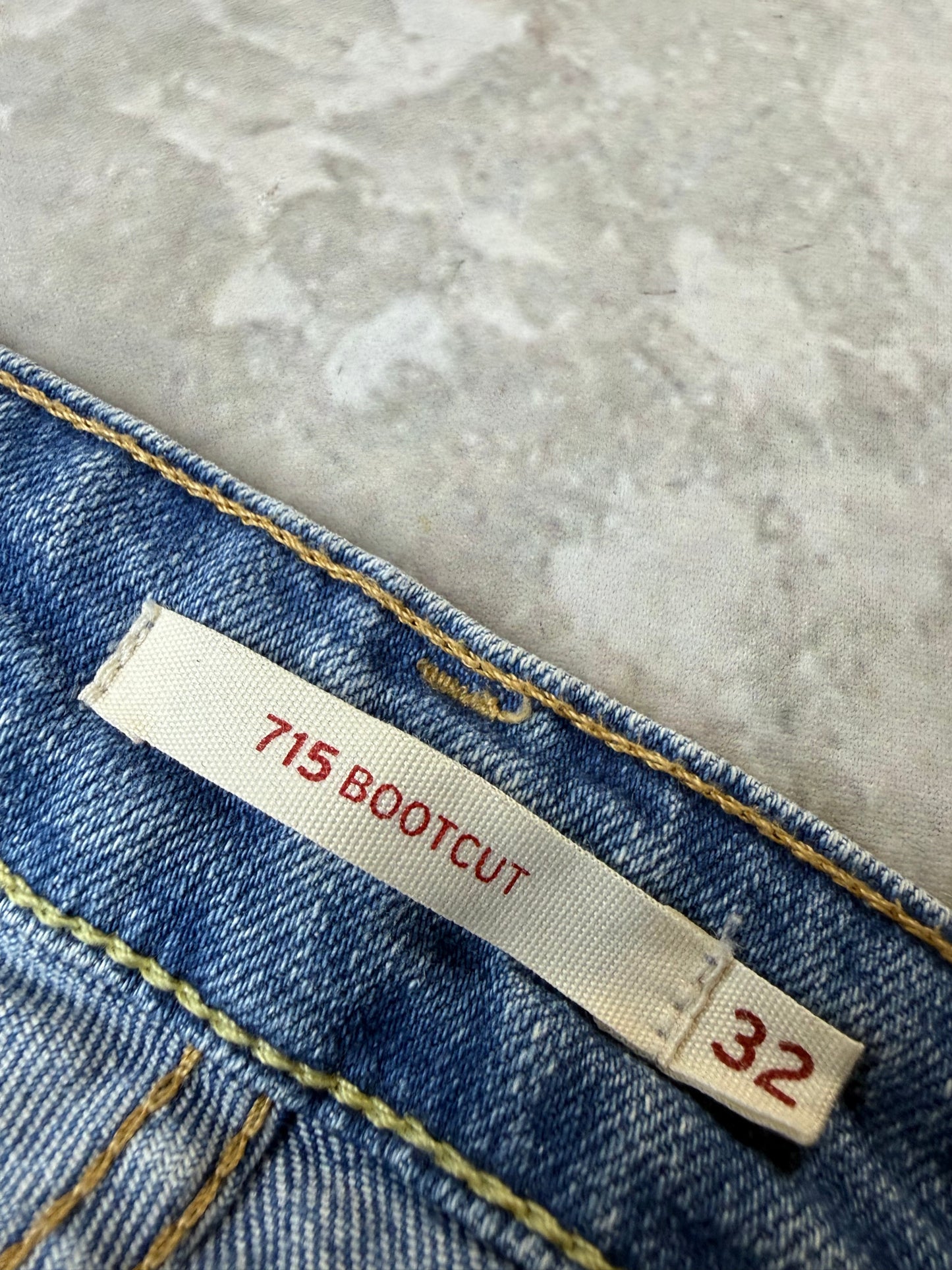 Levi's 715 Bootcut Herren Damen Jeans (L)