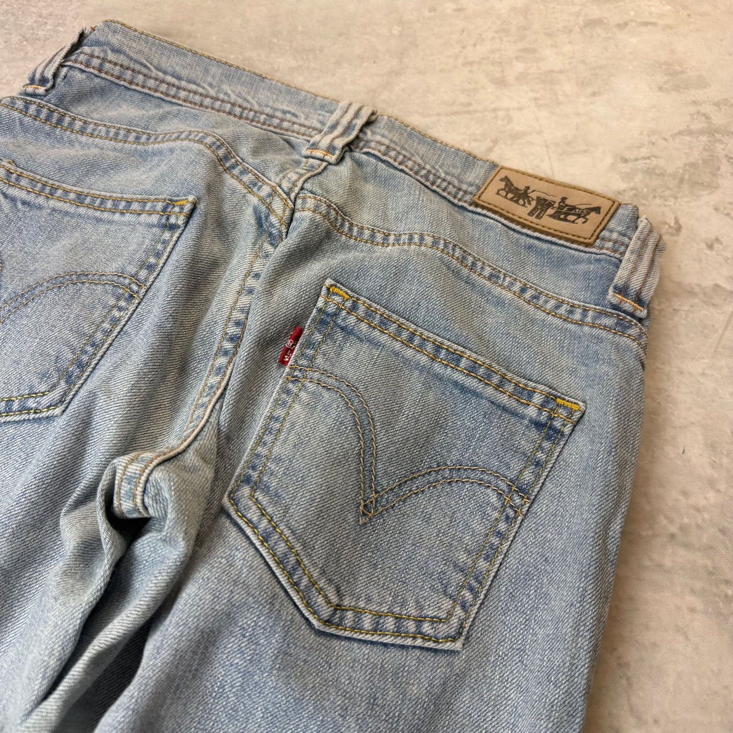 Levi's 529 Bootcut Herren Jeans (XS)