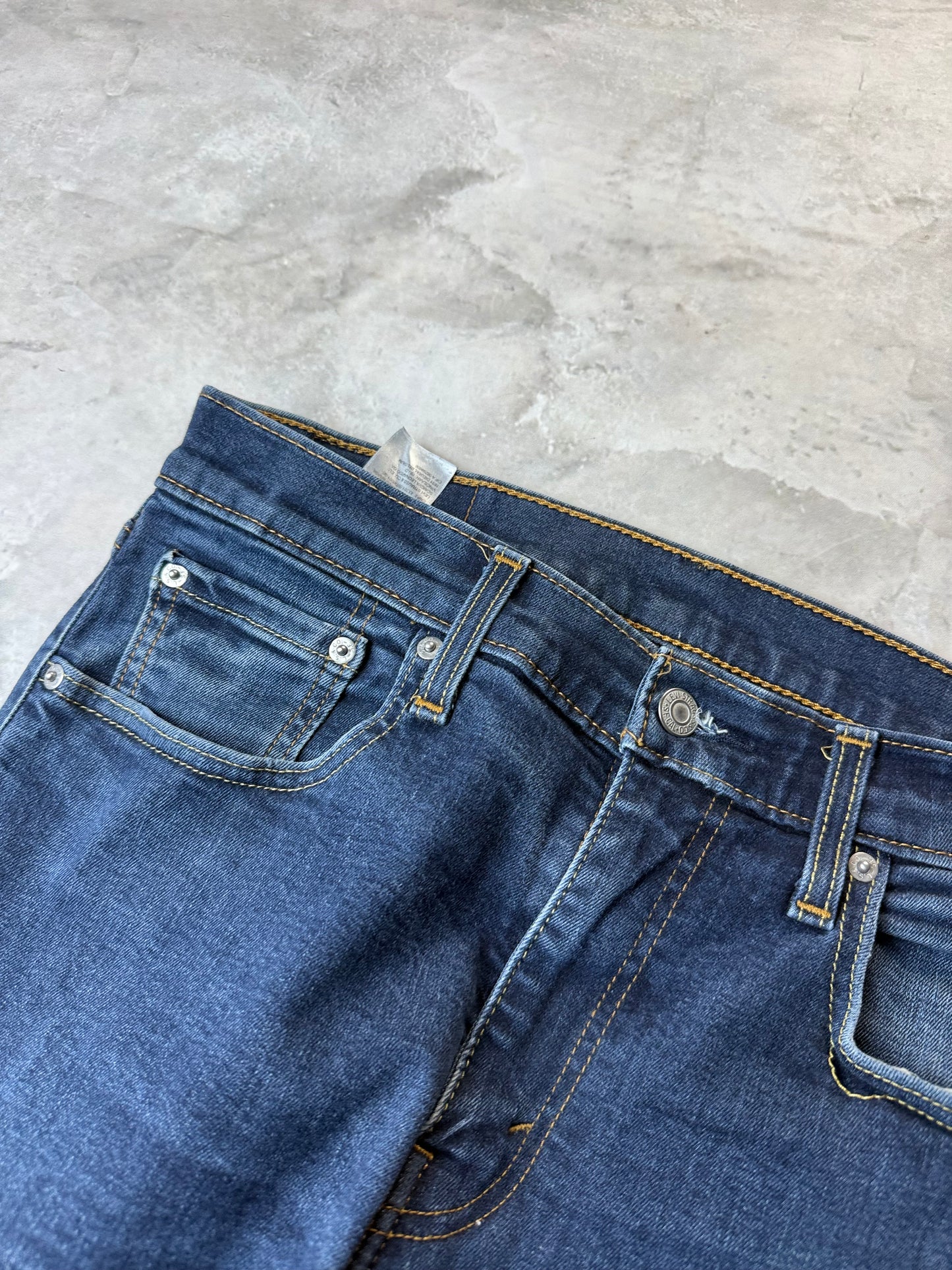 Levi's 512 Straight Fit Jeans L 32/30 dunkelblau Washed Herren Jeans (L)